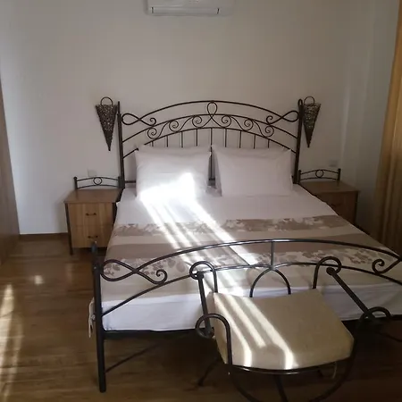 Family Bellehouse Vendégház Csernomorec