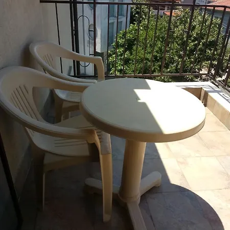 בית הארחה Family Bellehouse 3*