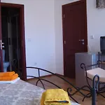 Family Bellehouse 3* Chernomorets