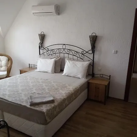 Family Bellehouse Guest house Chernomorets