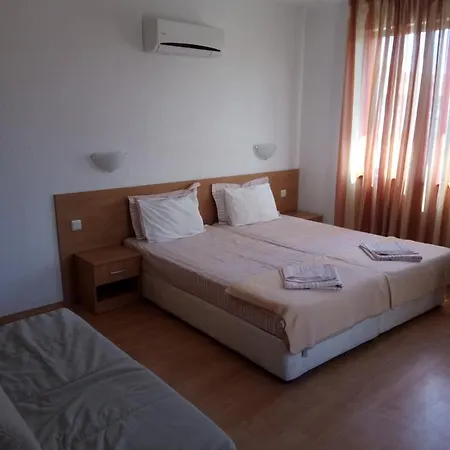 Family Bellehouse 3* Chernomorets