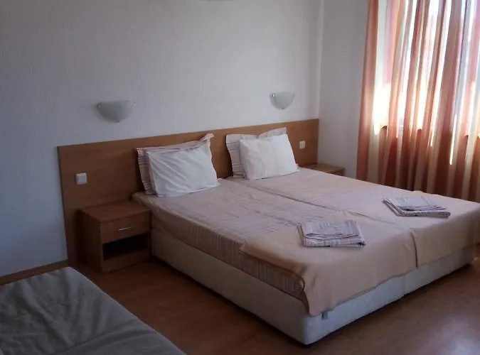 Family Bellehouse 3* 체르노모레츠