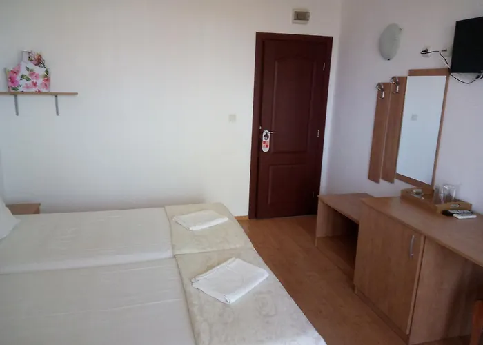 게스트하우스 Family Bellehouse 3*