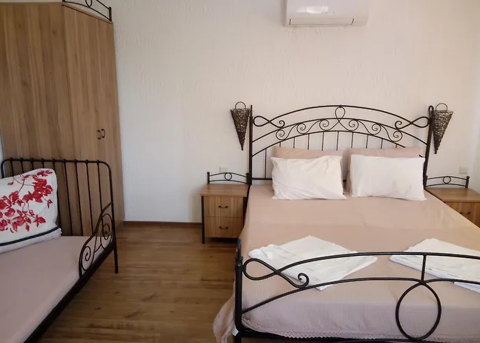 Family Bellehouse 게스트하우스 체르노모레츠